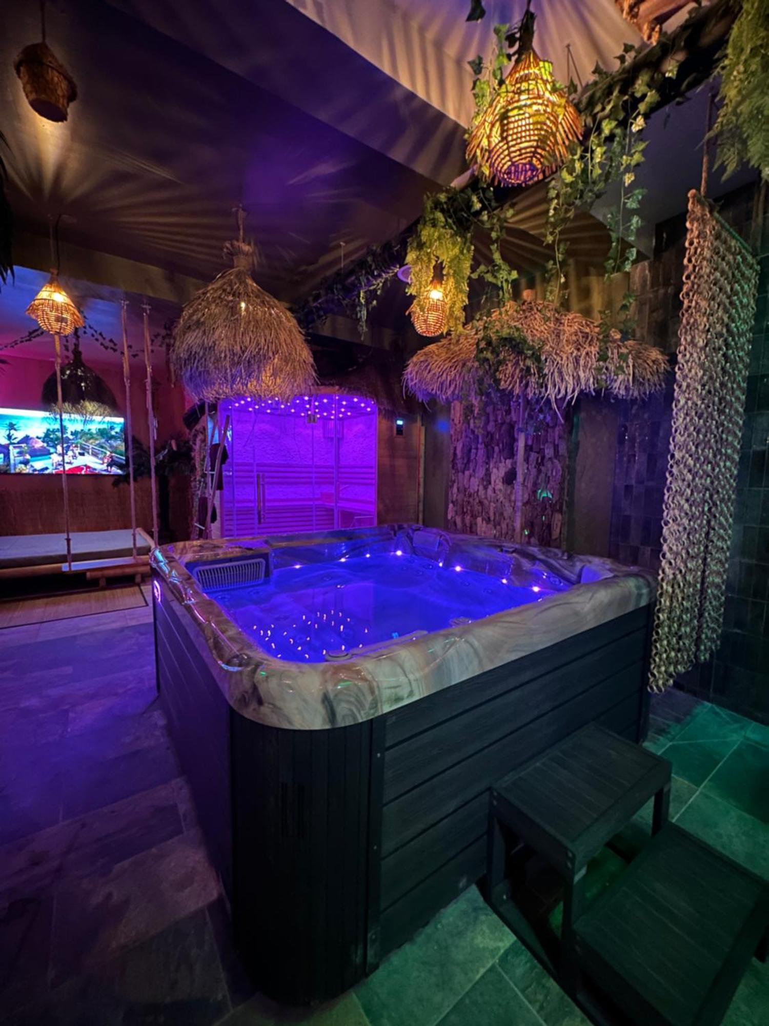 Jungle Spa Bed & Breakfast Dunkirk Dış mekan fotoğraf